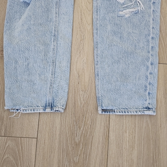 American Eagle 90s boyfriend jeans destroyed light wash ‘bllown out blue’ 000 - Picture 12 of 15